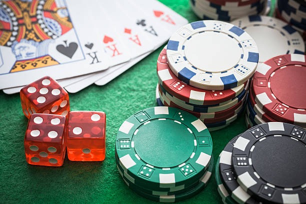 bintangchip app interface showing live casino tables on mobile screen